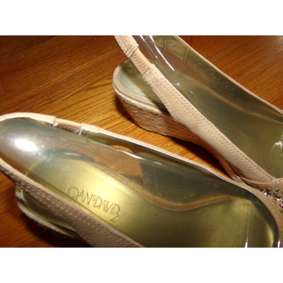 Joan & David 2 taupe leather raffia wedge peep toe sandals size 7 New no‎ Box - Picture 3 of 6